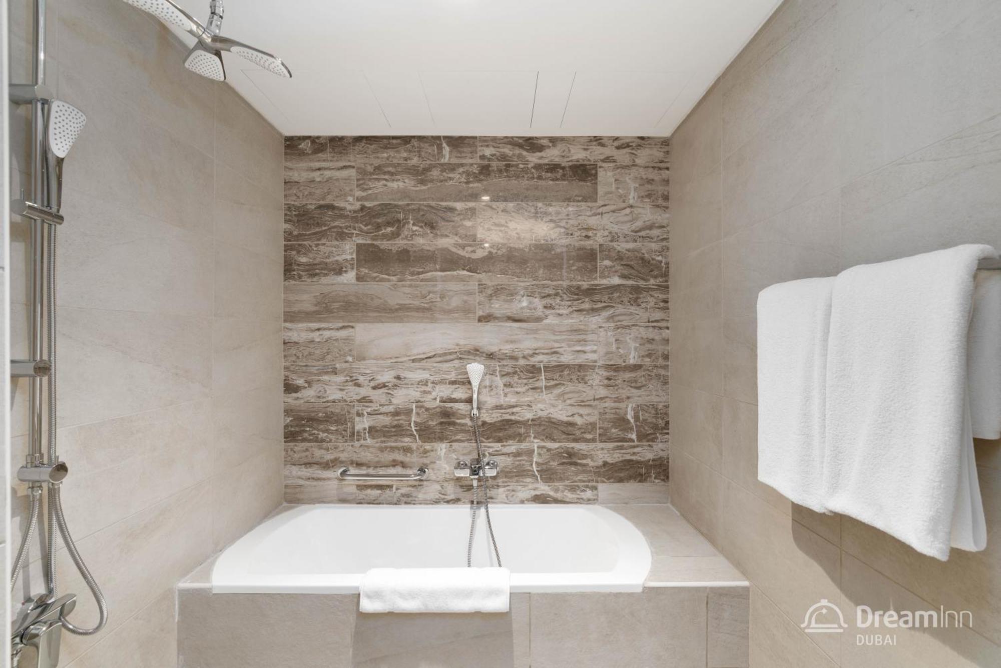 Dream Inn Apartments - Mina By Azizi Dubai Eksteriør billede