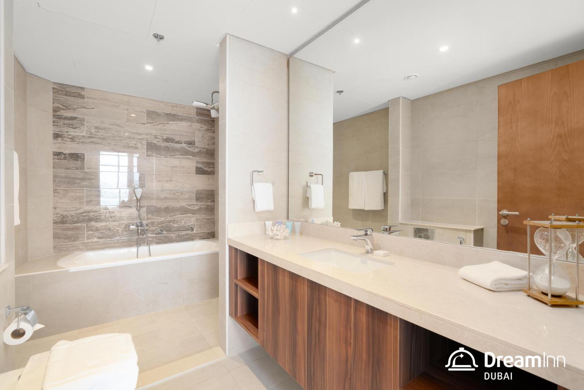 Dream Inn Apartments - Mina By Azizi Dubai Eksteriør billede